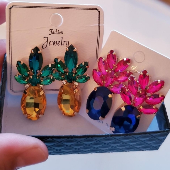 🆕 Sparkly Pineapple Earrings(New Color Added) - Picture 6 of 8